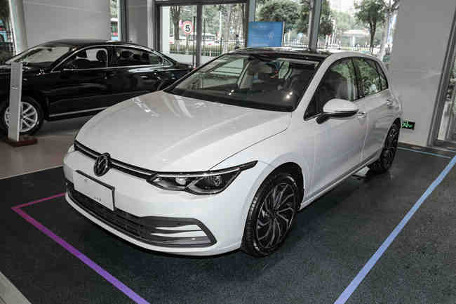 大众高尔夫1.4t自动舒适版报价 全款及落地价格