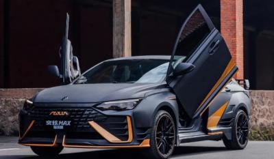 风神奕炫max暗夜剪刀门多少钱 剪刀门落地价13万一辆(15万)