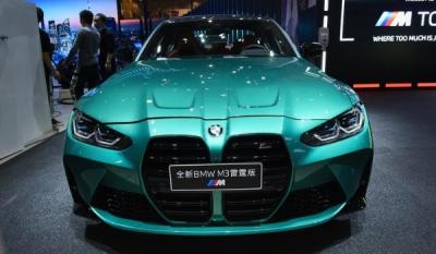 宝马m3怎么样 内饰高端舒适(动力性能充沛)