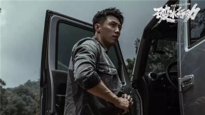 破冰行动中李飞开的什么车 Jeep进口牧马人(低配车型42.99万起)