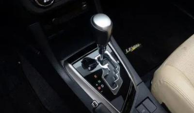 丰田雷凌是什么变速箱 采用两种变速箱(E-CVT和CVT)