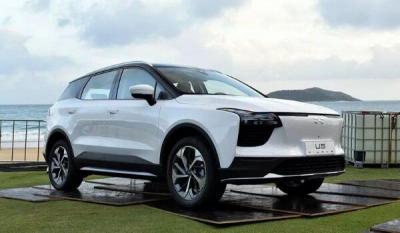 爱驰u5新能源汽车价格 2021款爱驰u5落地价16万(输出扭矩高达310牛米)