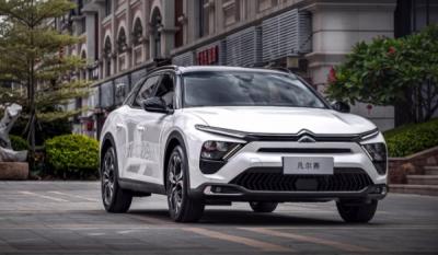 雪铁龙凡尔赛c5x图片及价格 凡尔赛c5x新车裸车价14.37万元(首付)