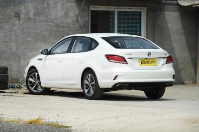 名爵6-大家帮我看看这款车怎么样油耗，小年轻开的，不知道油耗怎么样多少