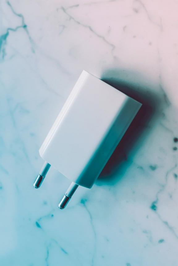 电动车dcdc转换器价格（电动汽车dcdc转换器）