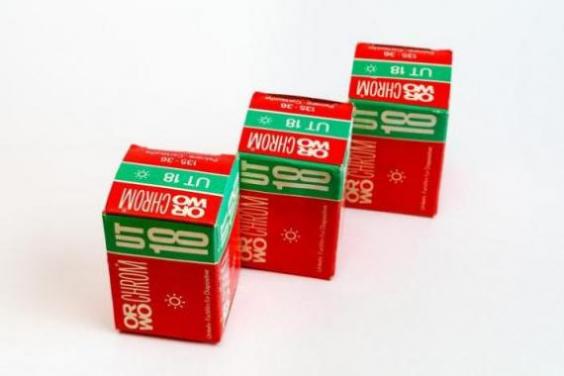 玻璃膜和水凝膜哪个耐摔？
