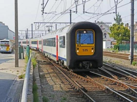 408什么车？