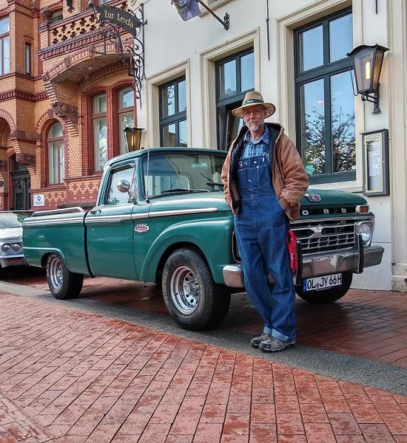 江铃福特领界s是合资车吗（福特领界是江铃s330吗）