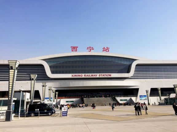 西宁大众4s店（西宁大众4s店图片）