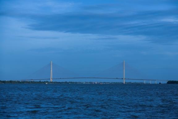 沈海高速有跨海大桥吗？