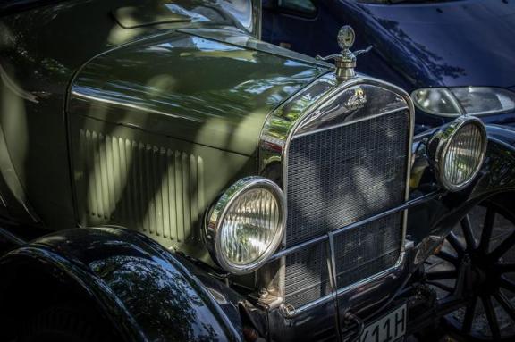 福特新车多少公里首次保养（福特新车首保多少公里最佳）