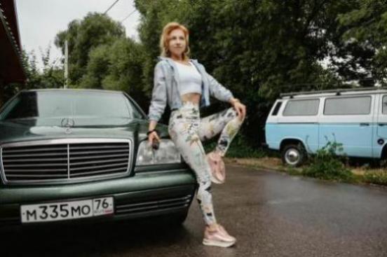 奔驰cla200是什么级别？