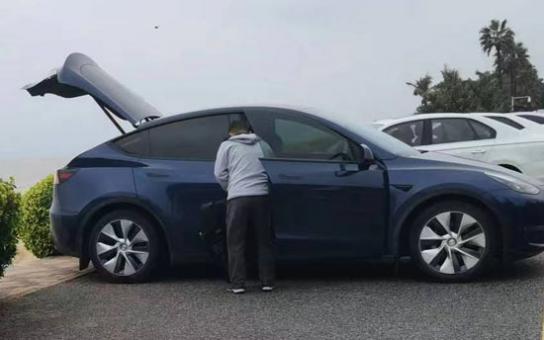 为场景造车，易咖智车一举发布7款无人车新品