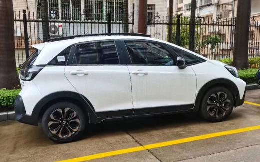 飞度油耗百公里多少升